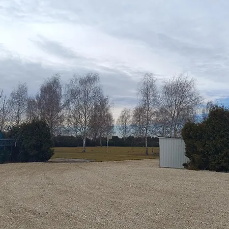 Kerka Szallas Daire *