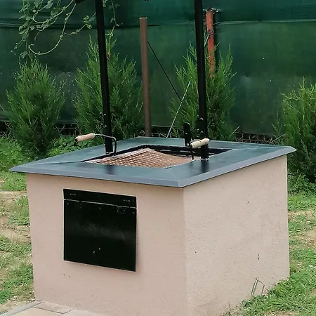 Kerka Szallas *