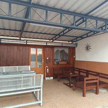 Kerka Szallas Apartment