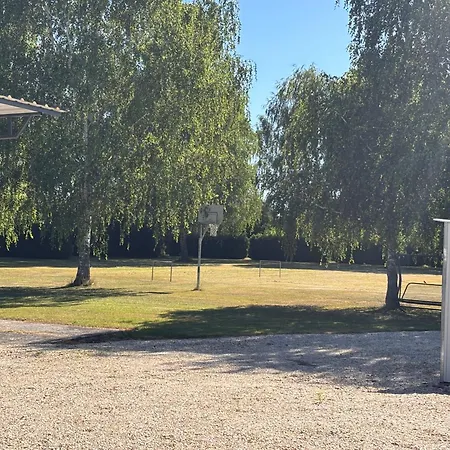 Kerka Szallas * Kerkabarabas