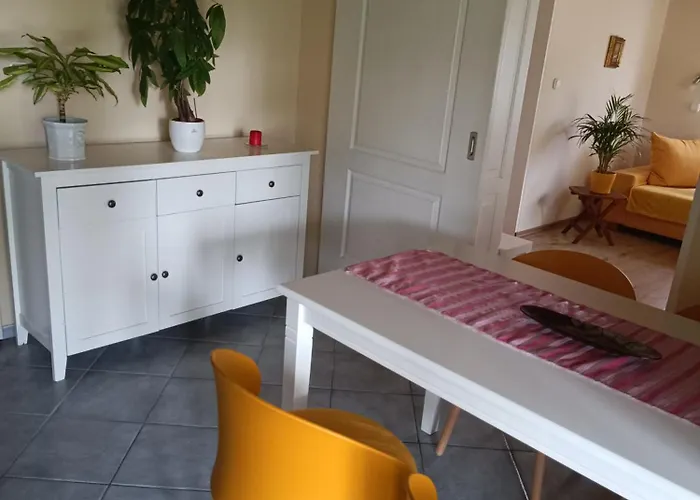 Kerka Szallas Daire Kerkabarabas